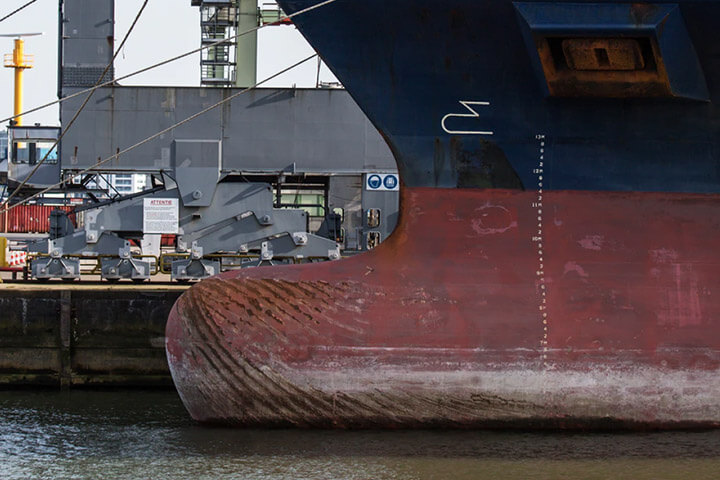 2020 Bulkers image back